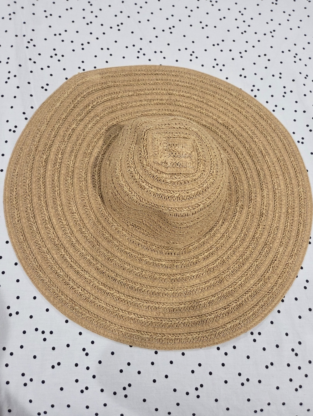 a new day Beige Wide Brim Sun Hat S/M Lightweight Paper Polyester Women's